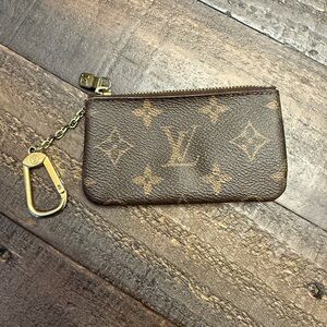 Louis Vuitton Monogram Key Pouch